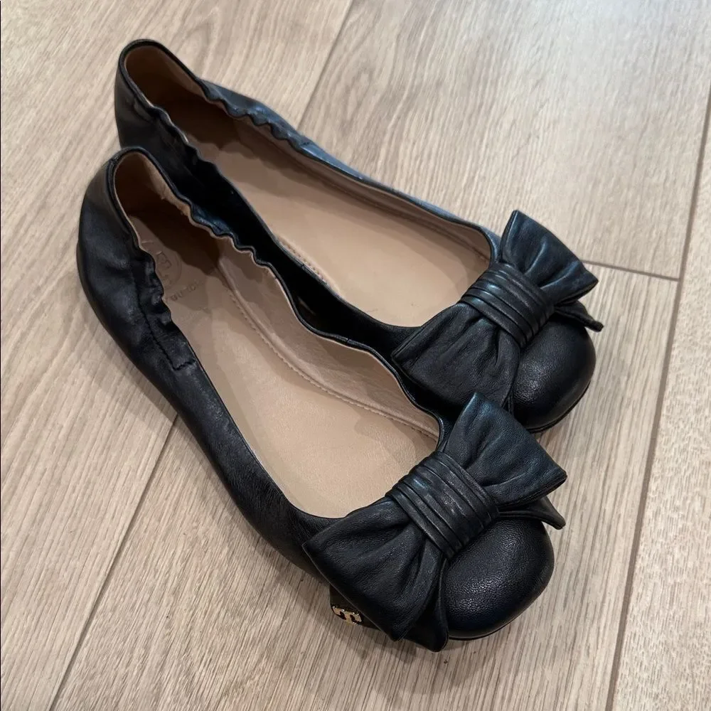 Tory Burch Black Leather Bow Flats